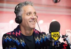 A 105 Mi Casa Beppe Fiorello presenta "Chi M'Ha Visto"