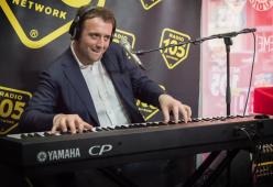 Raphael Gualazzi LIVE a 105 Mi Casa, il video!