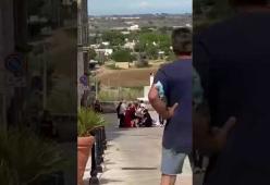 Matrimonio finisce in rissa: sposo e testimone si azzuffano 
