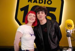 Sophie and The Giants e Alex W portano il loro duetto a 105 Take Away