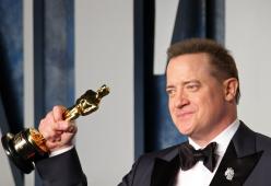 Brendan Fraser, l'attore premio Oscar è ingrassato 136 chili per The Whale
