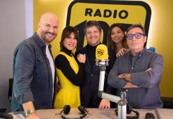 Fabio De Luigi e Virginia Raffaele dai Friends a parlare di "Tre di troppo"