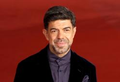 Pierfrancesco Favino a Michelle Impossible: “Le donne sono un passo avanti”