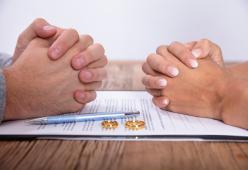 Coronavirus, è boom di divorzi anche in Italia