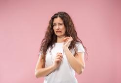 Nel corpo umano spesso sono state ritrovate cose (vive) e disgustose