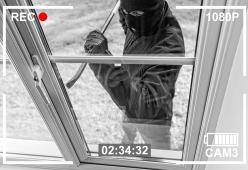 A 12 anni uccide il ladro che voleva rubare in casa della nonna
