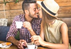 Bere due o tre caffè al giorno migliora le prestazioni sessuali!

