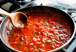 Il trucco inglese per la pasta al pomodoro? Fa indignare il web