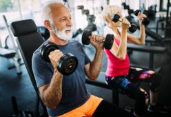 Fare palestra dopo i 40 anni: attenzione agli errori da non commettere