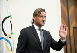 In Giappone un’azienda introduce il congedo dal lavoro quando il proprio idolo si ritira