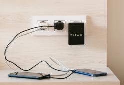 L’UE ha deciso che tutti i dispositivi elettronici dovranno avere lo stesso caricatore

