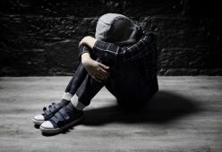 Il 18enne che ha ucciso il padre per difendere la madre potrà fare l’esame di maturità