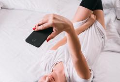 Cacciata da scuola a 19 anni per il profilo su Only Fans 