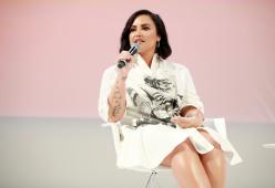 Demi Lovato ha raccontato il momento in cui ha fatto coming out con i suoi genitori