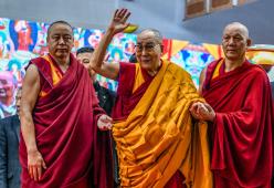 Il Dalai Lama pubblicherà il suo primo album in occasione del suo 85esimo compleanno