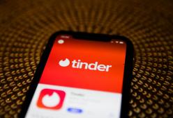 Su Tinder se ti vaccini baccagli di più