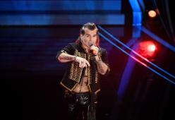 Piero Pelù dice la sua su Achille Lauro: "Mi ricorda Renato Zero... Due punto zero"