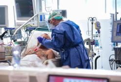 Un paziente Covid in terapia intensiva ha un’erezione di 3 ore
