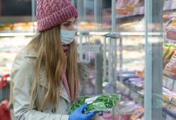 Ecco come utilizzare correttamente i guanti per fare la spesa
