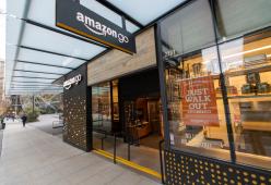 Amazon sbarca in Europa con i primi negozi in cui si esce senza pagare 