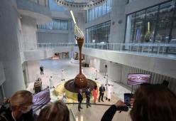 A Kilchberg In Svizzera la fontana di cioccolato più alta del mondo
