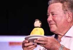 Il capitano Kirk di Star Trek a 90 anni andrà davvero nello spazio