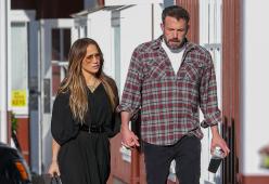 Sesso almeno 4 volte a settimana: è la clausola hot del contratto prematrimoniale tra Ben Affleck e Jennifer Lopez
