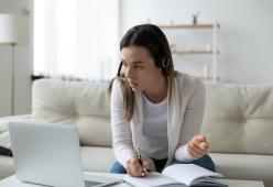Multa di 200mila euro alla Bocconi per aver “spiato” gli studenti durante gli esami
