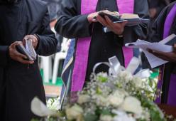 La Nasa chiama 24 religiosi per capire come reagiremmo se esistessero gli alieni
