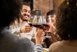 Il vino rosso aiuta contro depressione e ansia? 