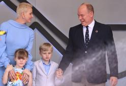 Charlene di Monaco sorridente e in pace con Alberto al Gp di Montecarlo 