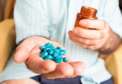 UK: un uomo scrive al Sun per raccontare la sua dipendenza dal Viagra