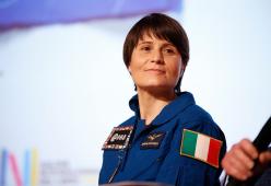 Samantha Cristoforetti è comandante della Stazione Spaziale Internazionale