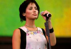Le grandi insicurezze di Natalie Imbruglia ai tempi di “Torn”