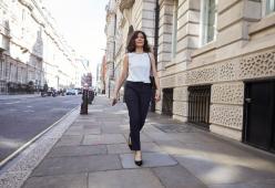 Ottima notizia per chi soffre di iperglicemia: basta una passeggiata di 5’ dopo i pasti per combatterla