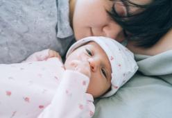 L’odore dei neonati: cosa scatena in uomini e donne? 