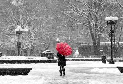 Meteo, nel weekend arrivano neve, gelo e bufere di vento