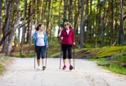 Perché il Nordic Walking è meglio di qualsiasi altra camminata