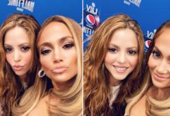 JLo e Shakira: il selfie da Super Bowl fa il pieno di like