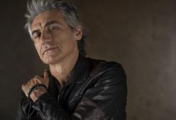 Ligabue farà un concerto a Campovolo senza pubblico?