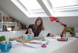 Lo smart working sarà un diritto per i lavoratori con figli under 14