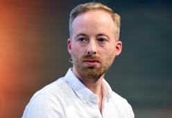 L'Ad di Zalando si dimette per dare priorità alla carriera della moglie