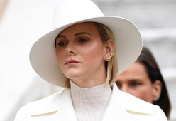 Charlene di Monaco rivela: “Ecco perché non sorrido mai”
