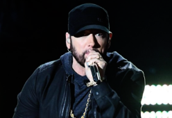 Eminem sorprende tutti con una performance agli Oscar 2020