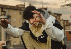 Shiva ha annunciato due nuove versioni "internazionali" di Auto Blu con Nea e Ardian