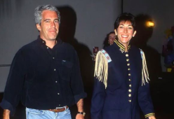 Caso Epstein: arrestata l'ex Ghislaine Maxwell, era sua complice