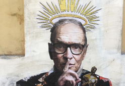 Spunta a Trastevere il murale dedicato a Ennio Morricone