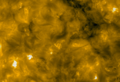 Il Sole come non lo avete mai visto: le foto più ravvicinate di sempre