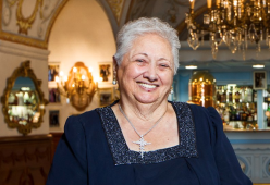 È morta Rita Greco, la vedova del “Boss delle cerimonie”. Era positiva al Covid