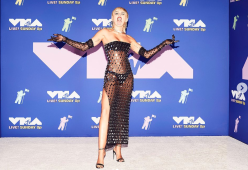Miley Cyrus è stata la più sexy degli MTV VMA 2020